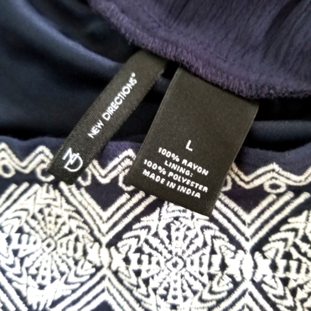 NEW Directions L blue embroidered maxi skirt - Picture 8 of 9